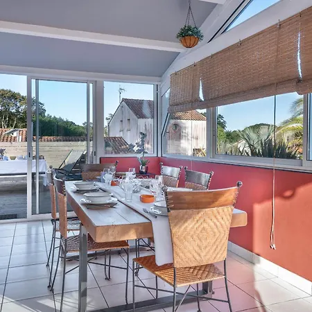 度假居 500 M De La Plage, Jardin, 4 Adultes 1 Enfant 圣米歇尔-谢夫谢夫