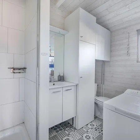 度假居 500 M De La Plage, Jardin, 4 Adultes 1 Enfant *