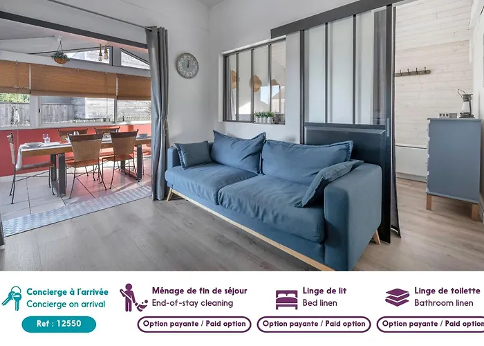 500 M De La Plage, Jardin, 4 Adultes 1 Enfant *